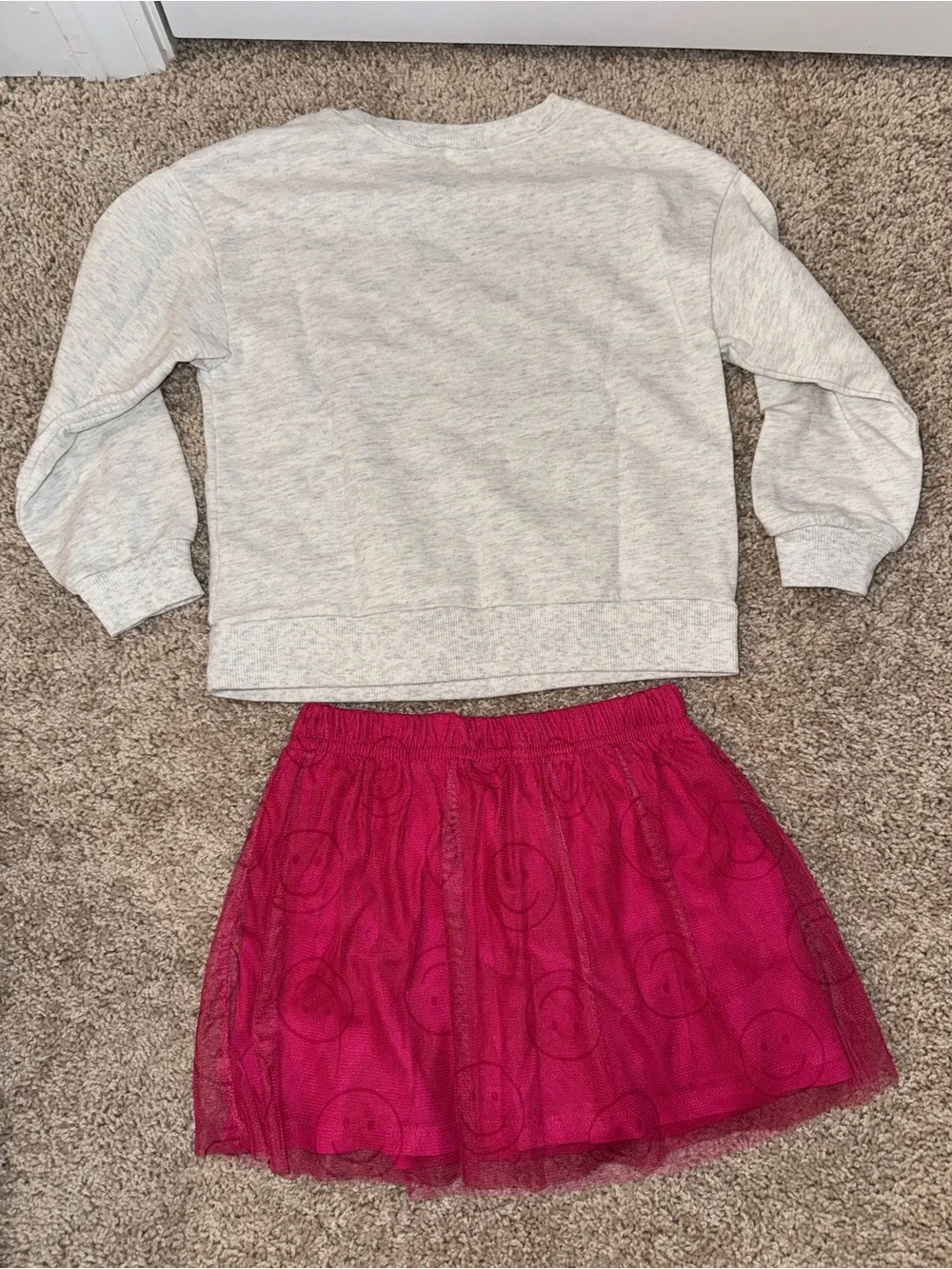 Carter’s Smile Sweatshirt & Pink Tulle Skirt Set | Girls 5T